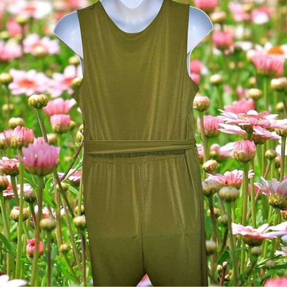 Ny Collection olive green romper! New - Picture 6 of 11